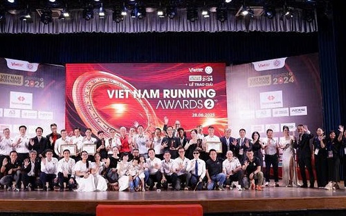 Trà Giang, Anh Quyết được tôn vinh tại Vietnam Running Awards