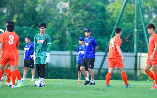 Tin nóng bóng đá Việt hôm nay 14/7: HLV Kim Sang Sik trước cơ hội lịch sử; CLB Bình Dương xin được đổi tên