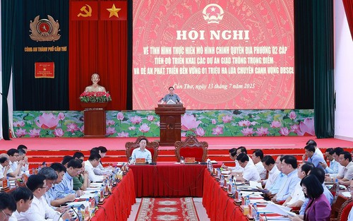 Thủ tướng Phạm Minh Chính: Chính quyền địa phương 2 cấp phải vận hành thông suốt, chuyên nghiệp và đồng bộ hoàn hảo nhất có thể