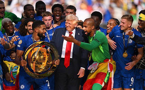 Người hùng của Chelsea bối rối vì hành động bất ngờ của Tổng thống Donald Trump tại FIFA Club World Cup 2025