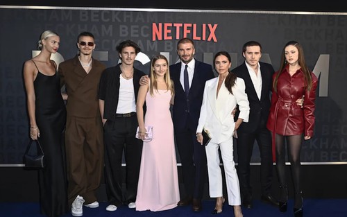 Mâu thuẫn gia đình Beckham: Phía sau bức màn nhung