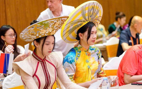 Chiêm ngưỡng nhan sắc 4 tuyển thủ bóng chuyền Việt Nam là ứng viên cho Hoa khôi VTV Cup