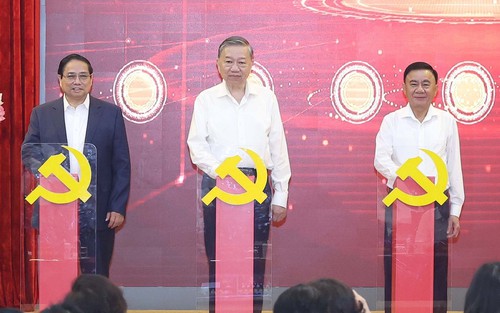 Người làm công tác chuyên trách về chuyển đổi số được hỗ trợ 5 triệu đồng/tháng