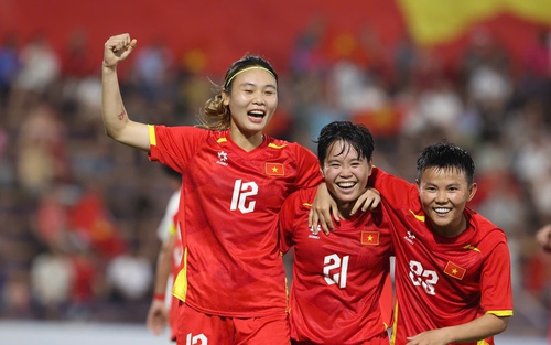 Đội Việt Nam thắng đối thủ Tây Á 6-0, giành lại ngôi đầu bảng ở giải đấu lớn