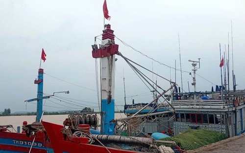 Thủ tướng yêu cầu khẩn trương triển khai ứng phó khẩn cấp với bão số 3