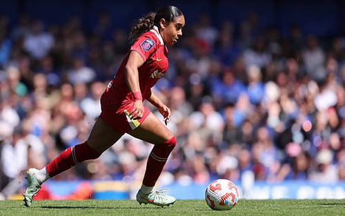 Vì sao Arsenal chiêu mộ tiền đạo Liverpool với giá kỷ lục thế giới?
