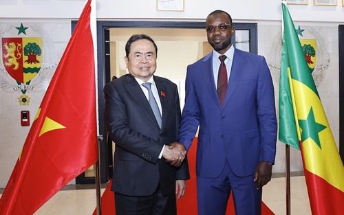 Chủ tịch Quốc hội Trần Thanh Mẫn hội kiến Thủ tướng Senegal Ousmane Sonko