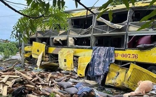 Tai nạn giao thông đặc biệt nghiêm trọng làm 9 người tử vong