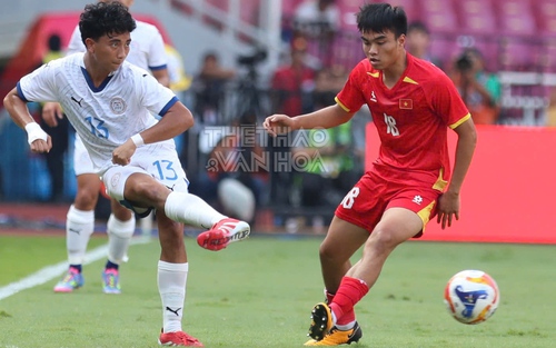 HLV Philippines: ‘U23 Việt Nam mạnh và triển khai tấn công tốt’