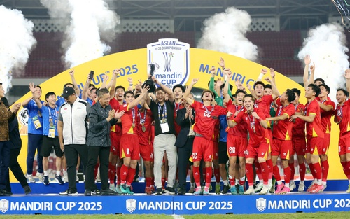 U23 Việt Nam lập hattrick vô địch: Bản lĩnh thép và chiến thuật đỉnh cao!