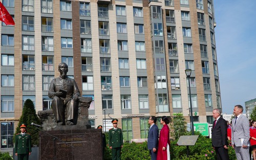 Khánh thành Quảng trường Hồ Chí Minh tại St. Petersburg, LB Nga