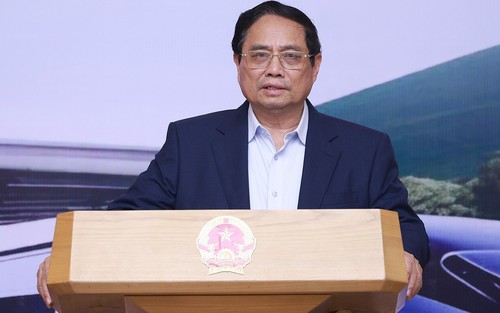Thủ tướng Phạm Minh Chính: Đồng loạt triển khai giải phóng mặt bằng đường sắt tốc độ cao Bắc - Nam