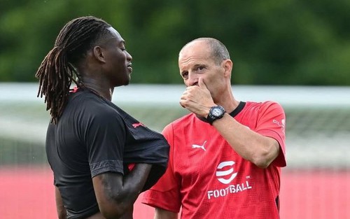 AC Milan tái thiết với những 'chủ nhân Scudetto'