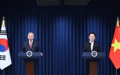 Tổng Bí thư Tô Lâm và Tổng thống Hàn Quốc Lee Jae Myung gặp gỡ báo chí