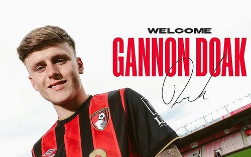 Ngôi sao của Liverpool chính thức đổi tên khi gia nhập đội bóng mới với giá 25 triệu bảng 