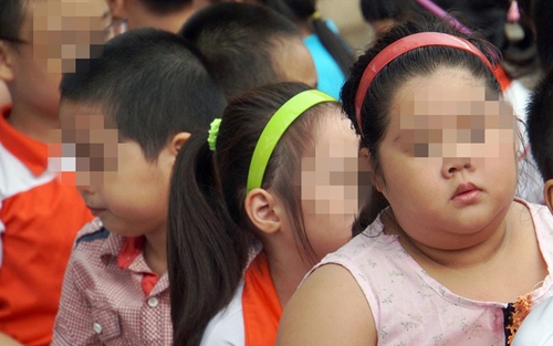 Kiểm soát khẩu phần ăn – giải pháp ngăn ngừa béo phì ở trẻ em