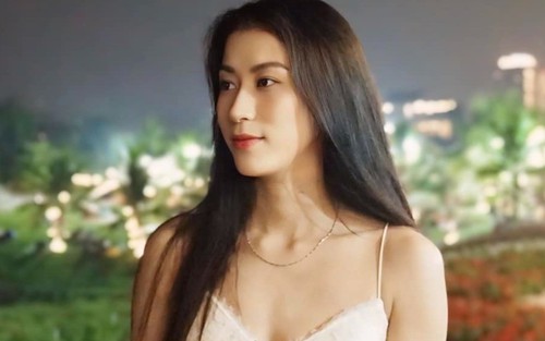 Hoa khôi bóng chuyền Việt Nam được CĐV Thái Lan ủng hộ trước trận gặp đội hạng 3 thế giới