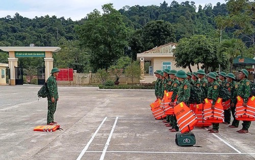 Bộ Quốc phòng điều động lực lượng, phương tiện cao nhất ứng phó kịp thời bão số 5