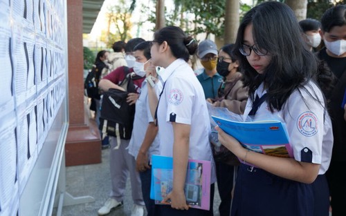 Các trường đại học thông tin về trường hợp thí sinh đạt điểm cao hơn chuẩn nhưng vẫn trượt