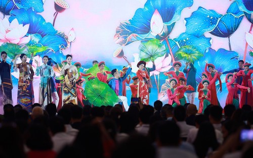 Triển lãm thành tựu đất nước: Khám phá “bức tranh” 12 ngành công nghiệp văn hóa