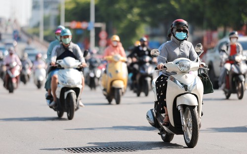 Hà Nội trải qua những ngày cực điểm của nắng nóng, oi bức