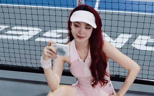 Nữ ca sĩ nhận 'mưa' lời khen khi khoe nhan sắc ngọt ngào trên sân pickleball