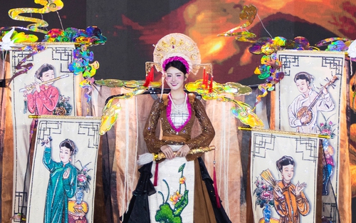 Đêm thi trang phục văn hoá dân tộc Miss Grand Vietnam 2025: Tôn vinh làng nghề, di sản và bản sắc Việt 