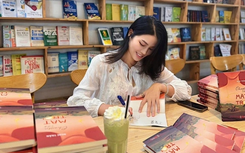 Ra mắt 'Chuyện của mặt trời' - tiểu thuyết về nạn buôn người