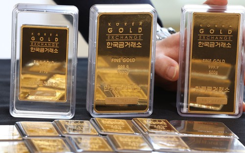 Giá vàng châu Á lập kỷ lục mới