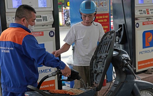 Giá xăng quay đầu giảm trong phiên điều hành ngày 25/9