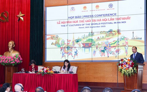Lần đầu tiên tổ chức Lễ hội Văn hóa Thế giới tại Hà Nội