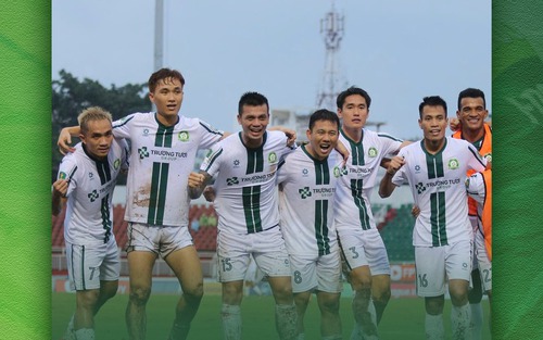 Đội bóng của Công Phượng giành chiến thắng đầu tiên ở mùa này