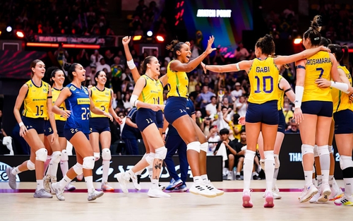 Brazil đánh bại Pháp, giành vé vào bán kết giải vô địch bóng chuyền nữ thế giới 2025