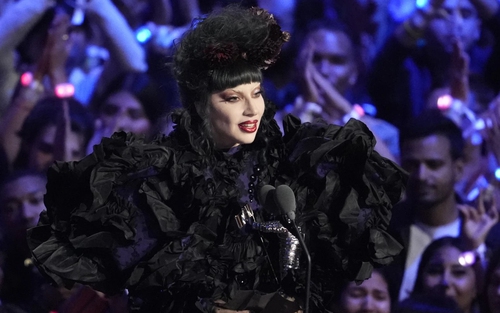 MTV VMA 2025: Lady Gaga đăng quang Nghệ sĩ của Năm - Rosé Blackpink làm nên lịch sử