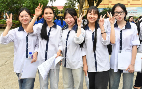 Những tỉnh đầu tiên công bố môn thi thứ ba vào lớp 10 THPT 