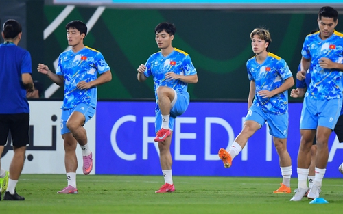 Tin nóng bóng đá Việt hôm nay 15/1: U23 Việt Nam không muốn đá hiệp phụ với UAE; HLV Kim Sang Sik nhắn nhủ học trò.
