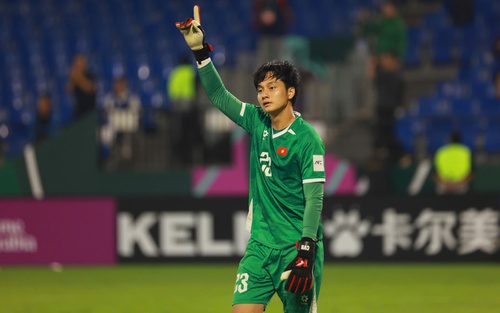Cao Văn Bình xứng đáng kế tục Trung Kiên ở U23 Việt Nam
