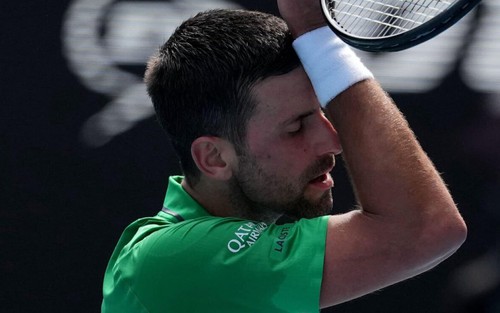 Novak Djokovic nhận cảnh báo về phong độ