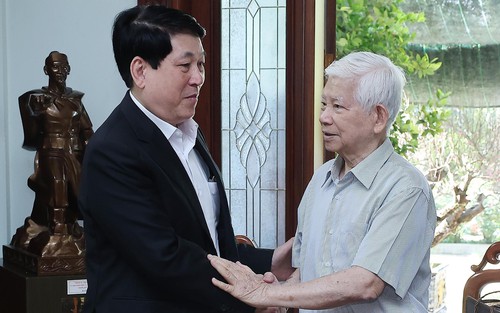 Chủ tịch nước Lương Cường chúc Tết, tri ân các đồng chí nguyên lãnh đạo Đảng, Nhà nước