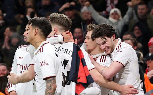 Kết quả bóng đá Ngoại hạng Anh vòng 20: Man City chia điểm với Chelsea