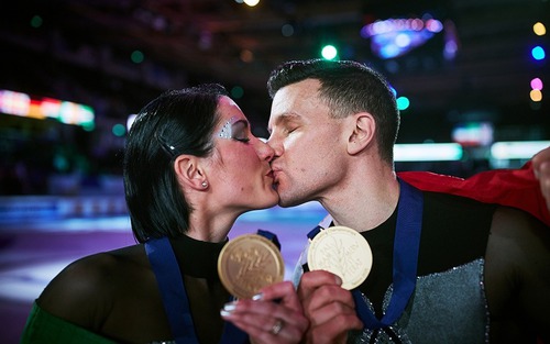 Nhân ngày Valentine, điểm mặt những cặp tình nhân cùng tranh tài tại Olympic mùa Đông 2026