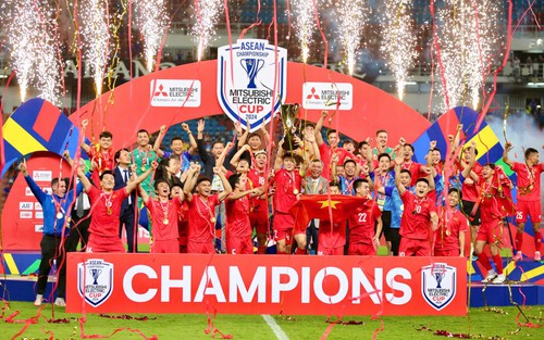 Cựu tiền đạo Lê Công Vinh: 'Đối thủ của đội tuyển Việt Nam không chỉ là Thái Lan'