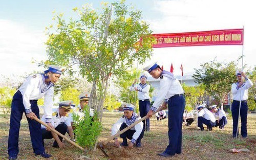 Xanh hóa Trường Sa với những "công viên trên biển"