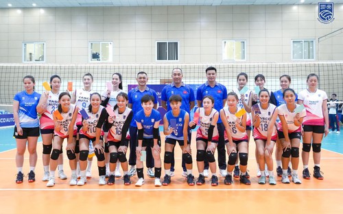 Đội bóng chuyền nữ toàn ngôi sao của Việt Nam giành hạng 3 ở giải đấu khởi động đầu tiên năm 2026