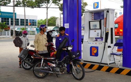 Trích chi Quỹ Bình ổn giá xăng dầu: Giá xăng, dầu tăng từ 23h45 ngày 10/3