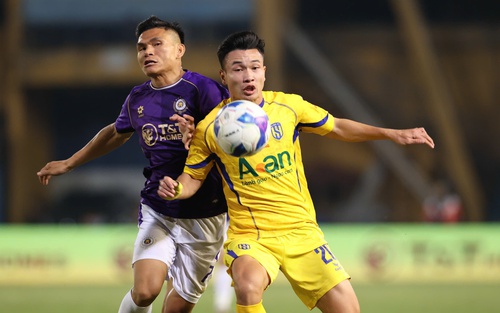 Cuộc chiến trụ hạng V-League: Nhiều đội phải căng mình