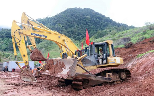 Tiếp tục khởi công trường nội trú biên giới: Từng bước chuẩn hóa hệ thống trường phổ thông cả nước