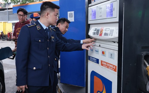 Hà Nội: Nguồn cung xăng dầu cơ bản được bảo đảm