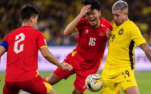 ĐT Việt Nam thăng tiến mạnh mẽ trên BXH FIFA mới nhất, Malaysia tụt không phanh