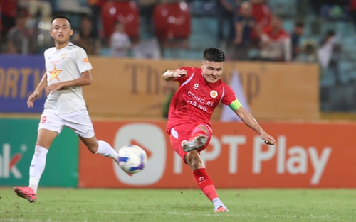 CLB CAHN thẳng tiến tới ngôi vô địch V-League